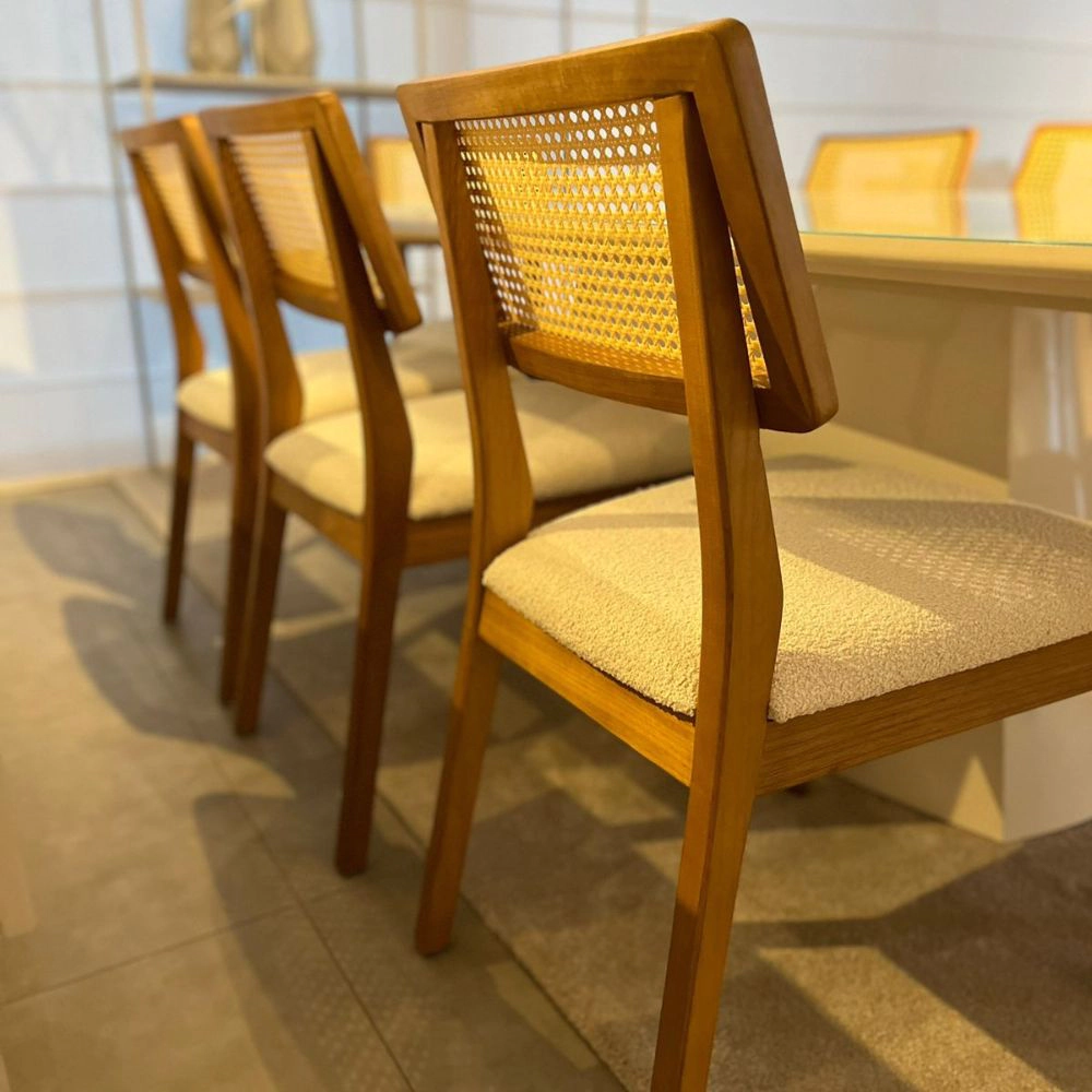 Cadeira Acácia com Encosto Estofado Para Mesa de Jantar