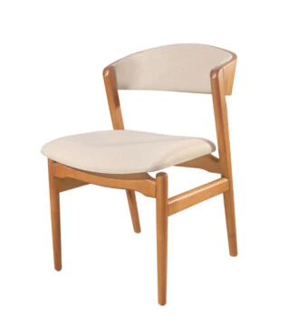 Cadeira Pérola com Encosto Estofado Para Mesa de Jantar