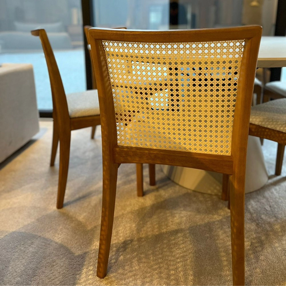 Cadeira Charlotte com Tela Ratan Sextavado Natural Para Mesa de Jantar